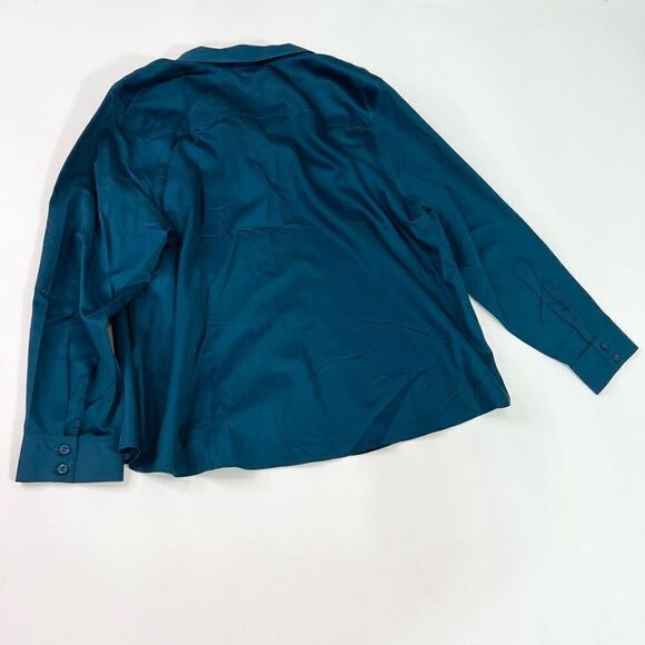 Chico's No Iron Button Up Shirt Womens Large Blue Wrinkle Free Collared Top New - Picture 8 of 9